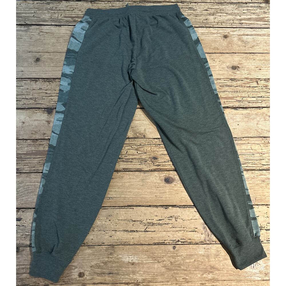 Splendid Women’s Size XS Green Camo Jogger Pants - Picture 4 of 9